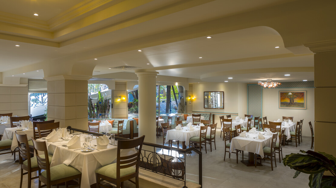 Aquamare Beach Hotel & Spa